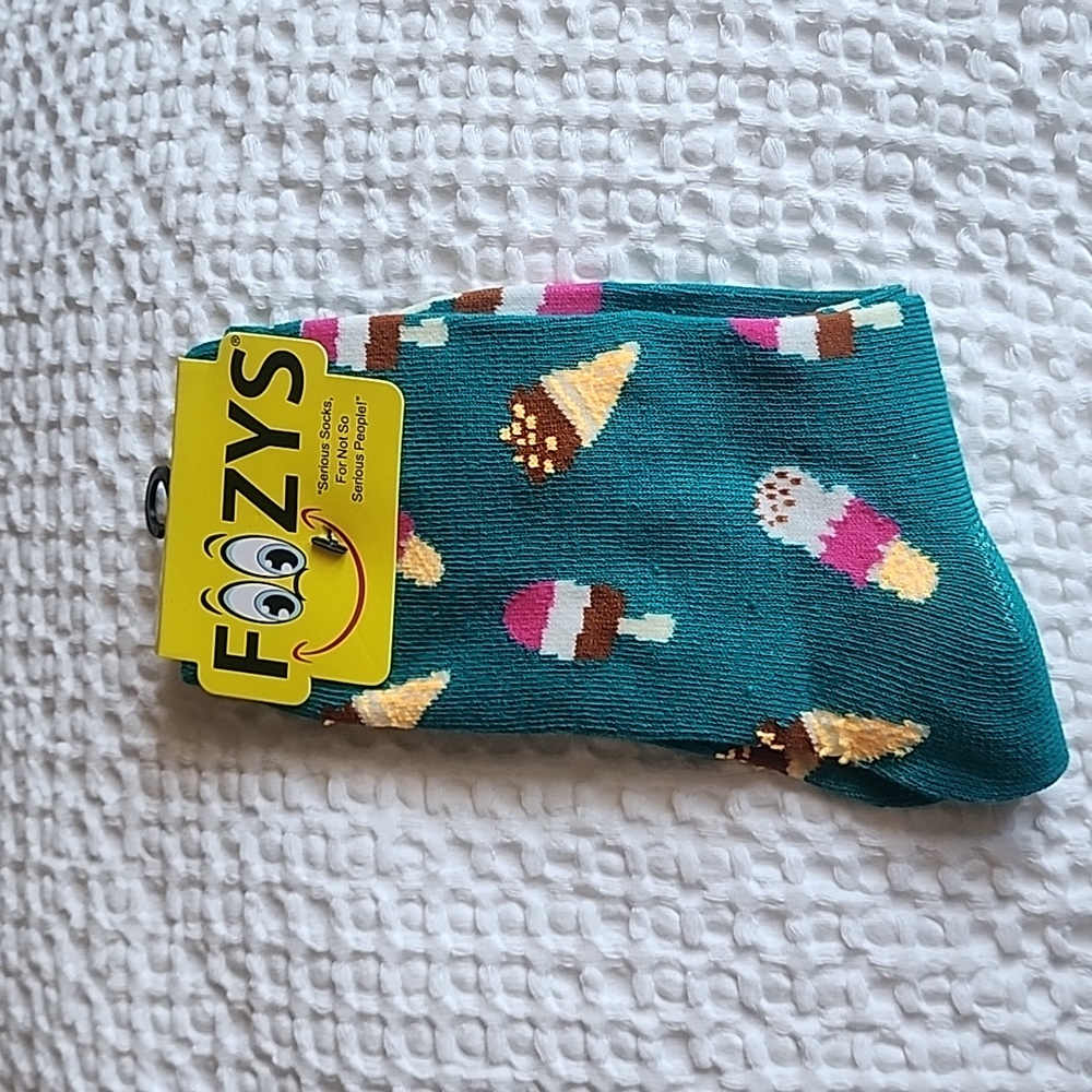 3/$20 Foozy Ice Cream Socks!